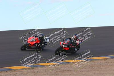 media/Sep-11-2022-SoCal Trackdays (Sun) [[81b7e951af]]/Bowl (820am)/